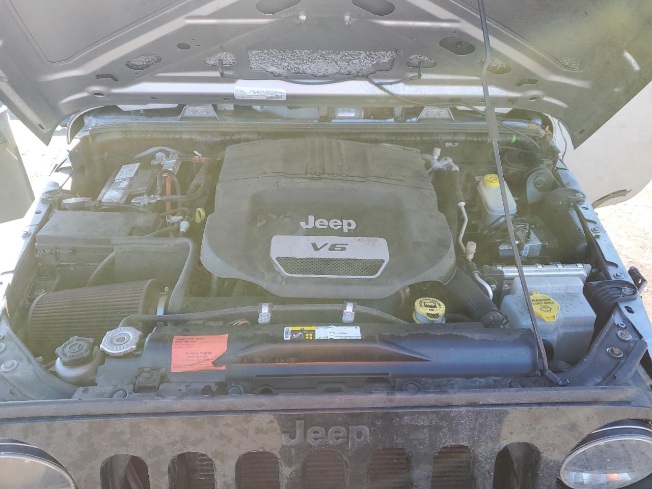 2016 Jeep Wrangler - Image 13