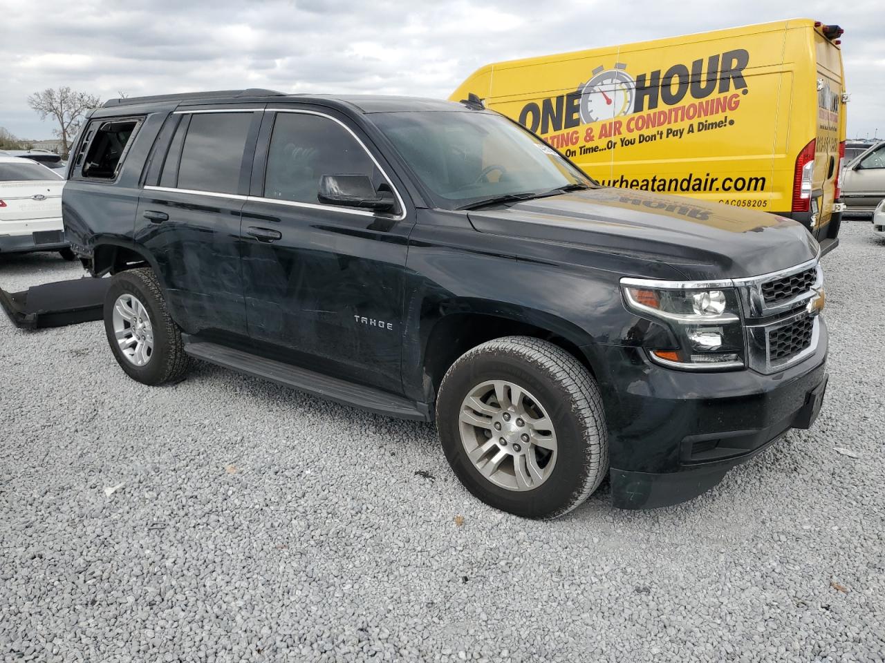 2019 Chevrolet Tahoe - Image 4
