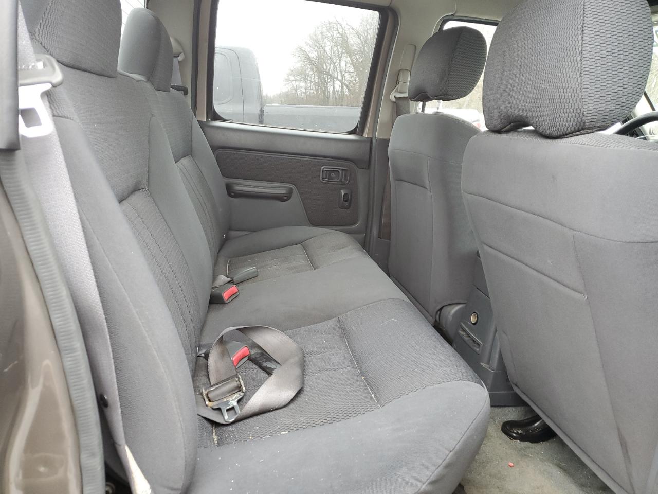 2004 Nissan Navara (Frontier) - Image 10