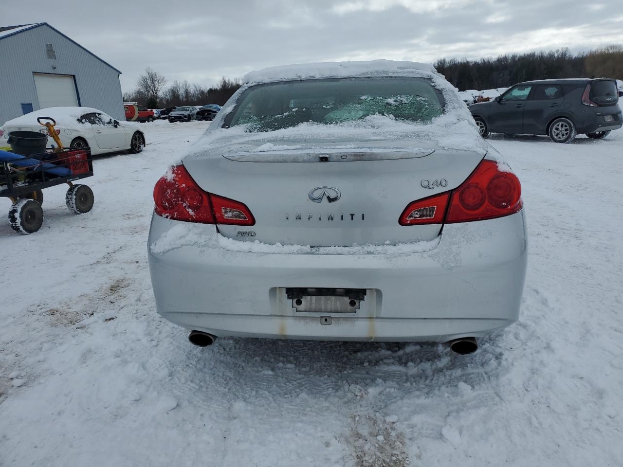 2015 Infiniti Q40 - Image 6