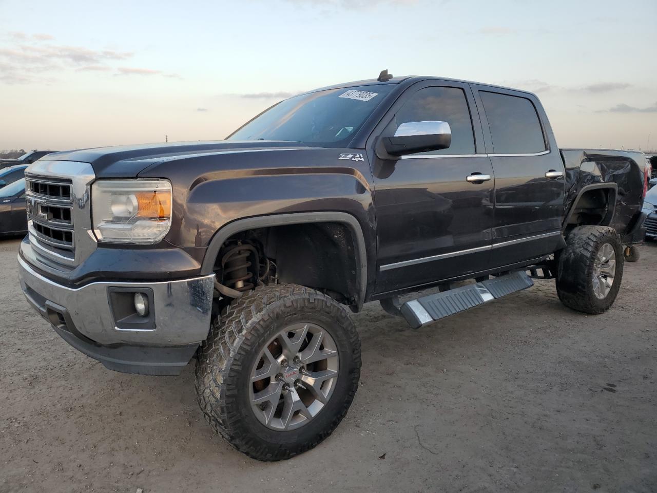 2014 GMC Sierra - Image 1
