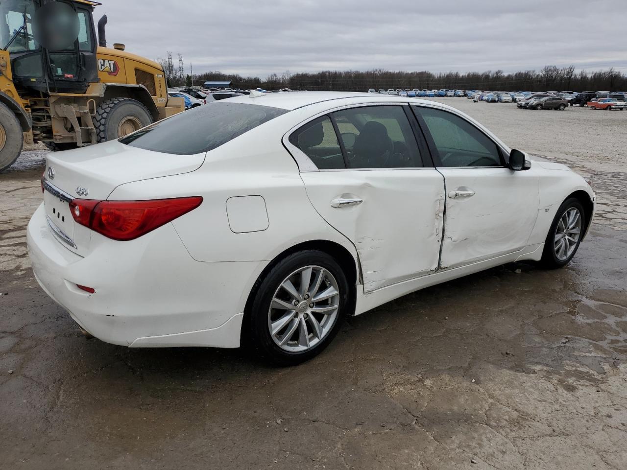 2015 Infiniti Q50 - Image 3