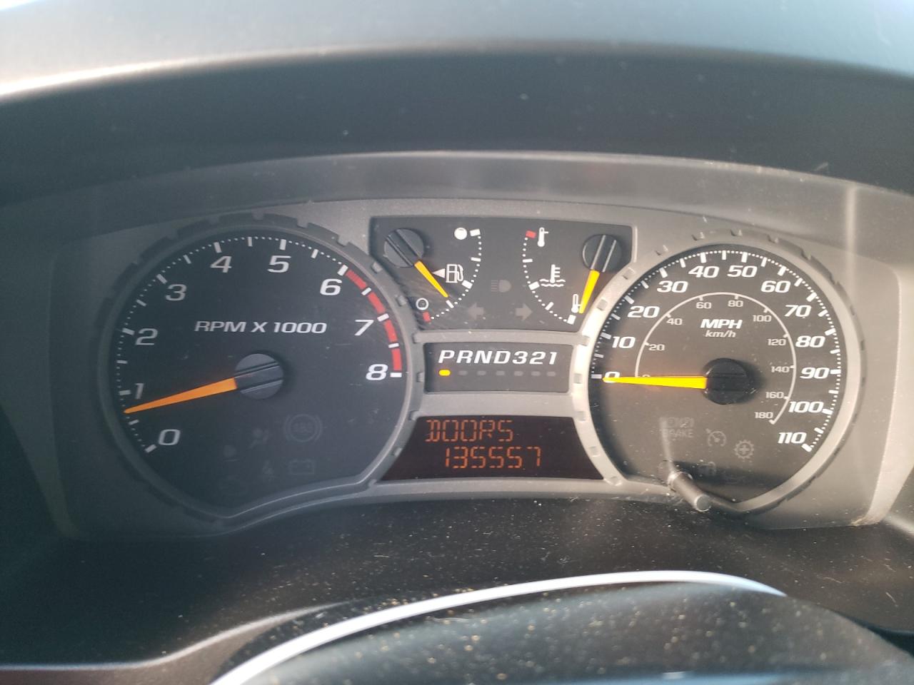 2004 Chevrolet Colorado - Image 9