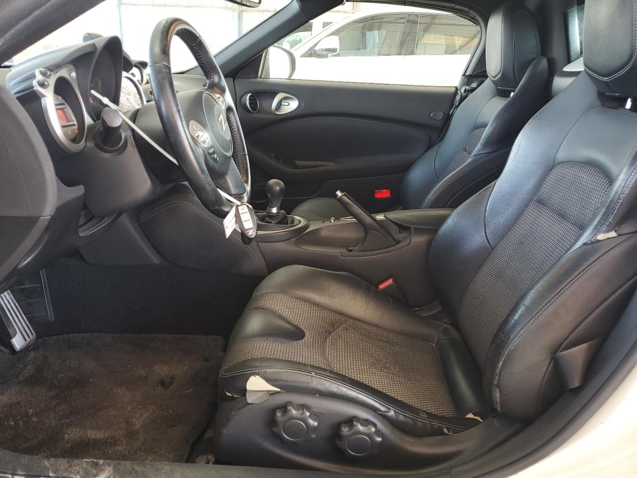 2011 Nissan 370Z - Image 7