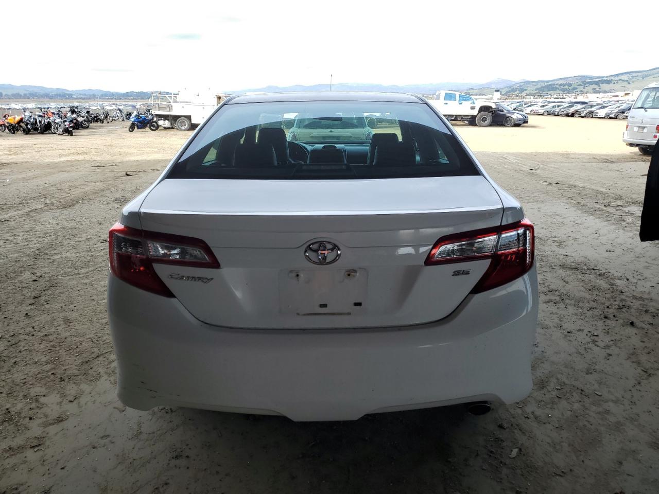 2013 Toyota Camry - Image 6