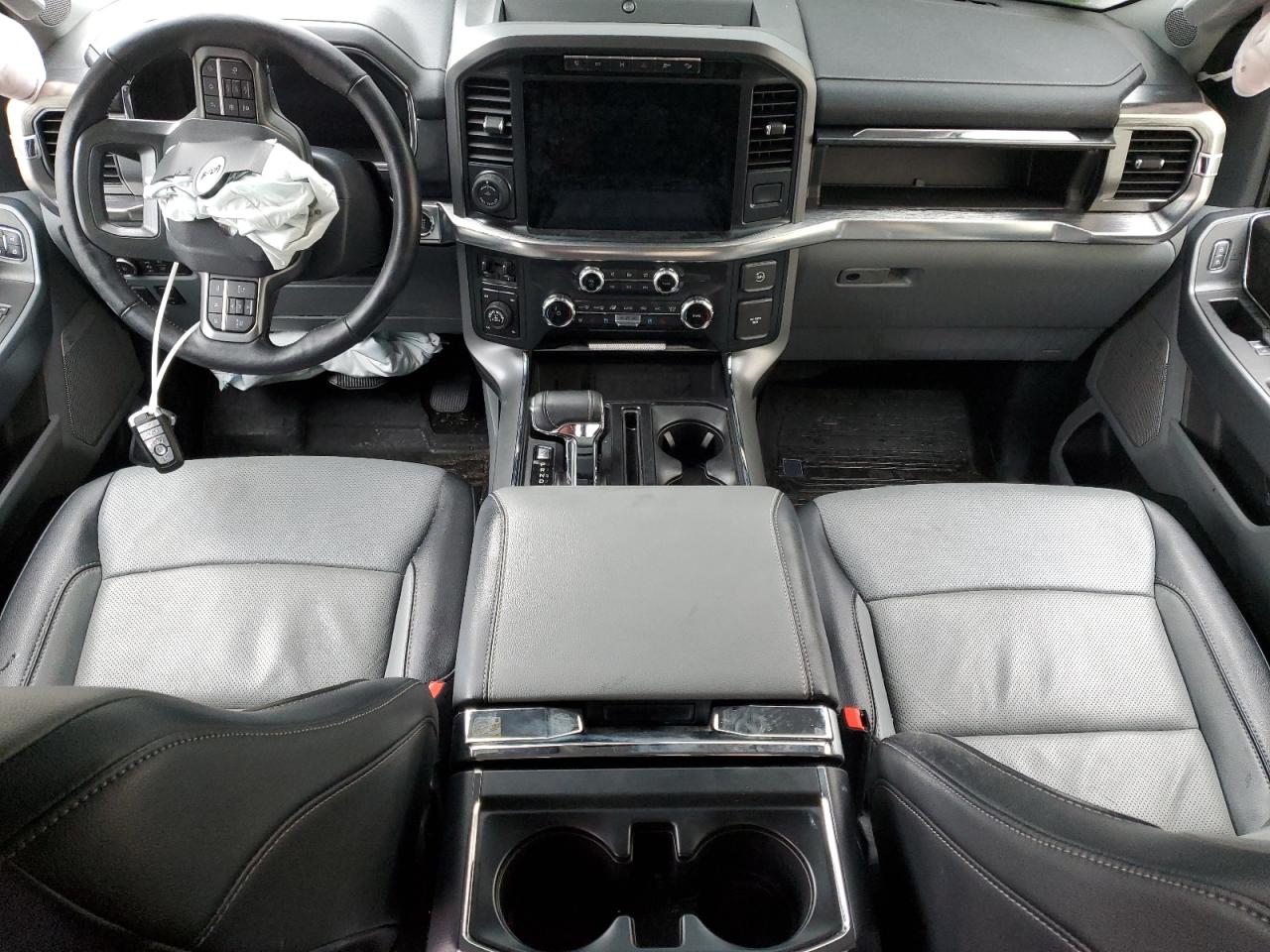 2022 Ford F-150 - Image 8