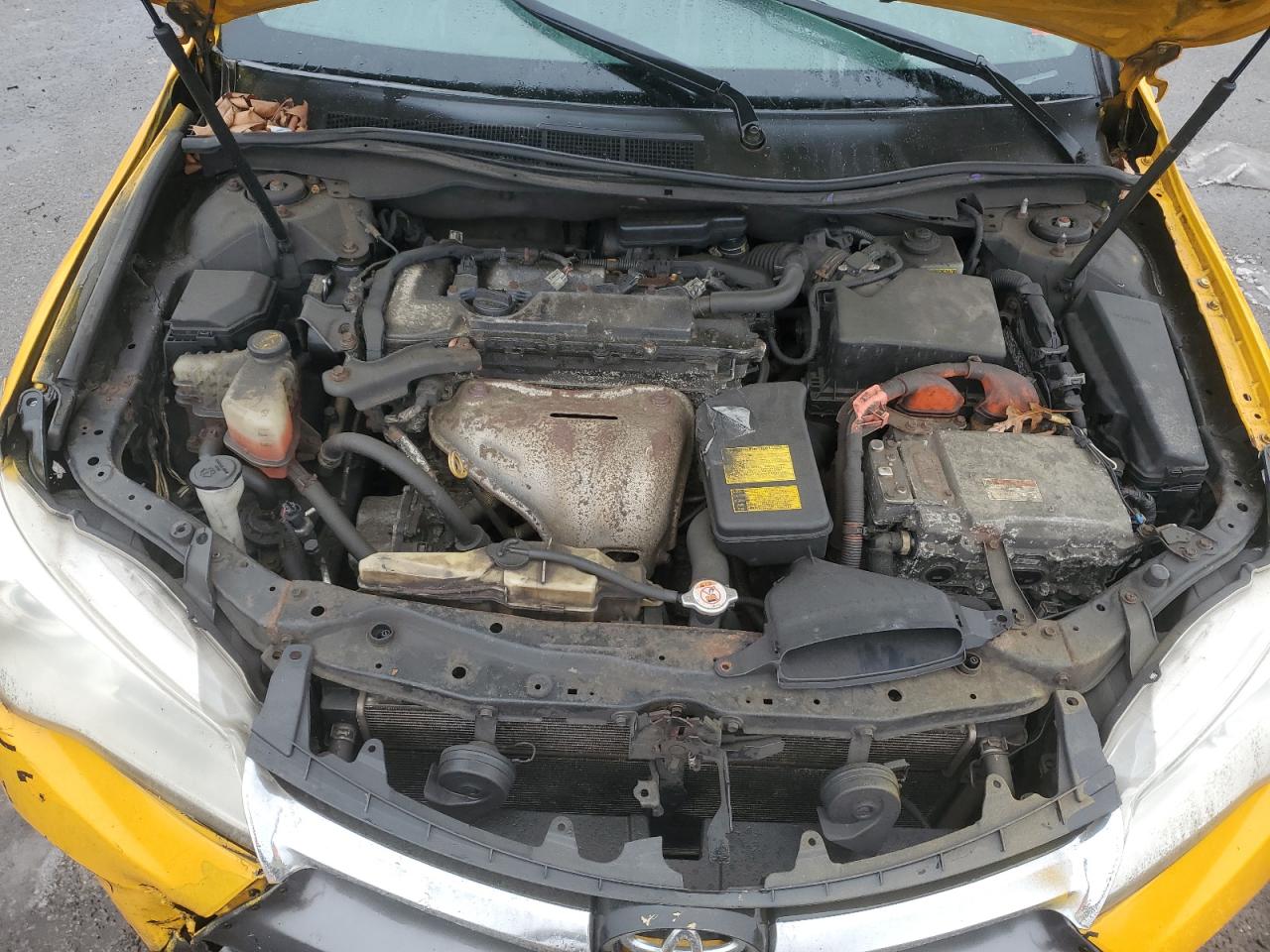 2015 Toyota Camry - Image 11