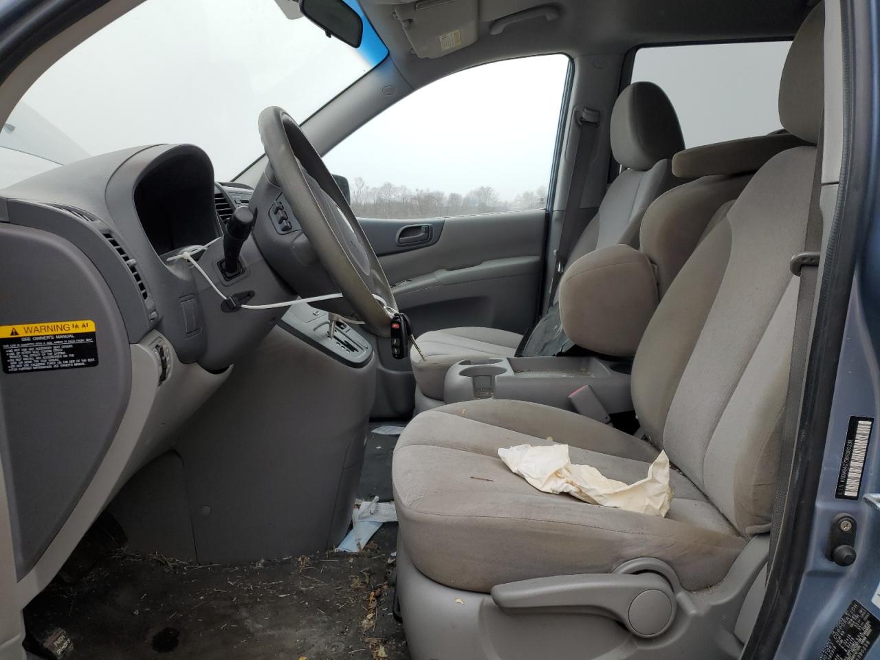 2011 Kia Sedona - Image 7