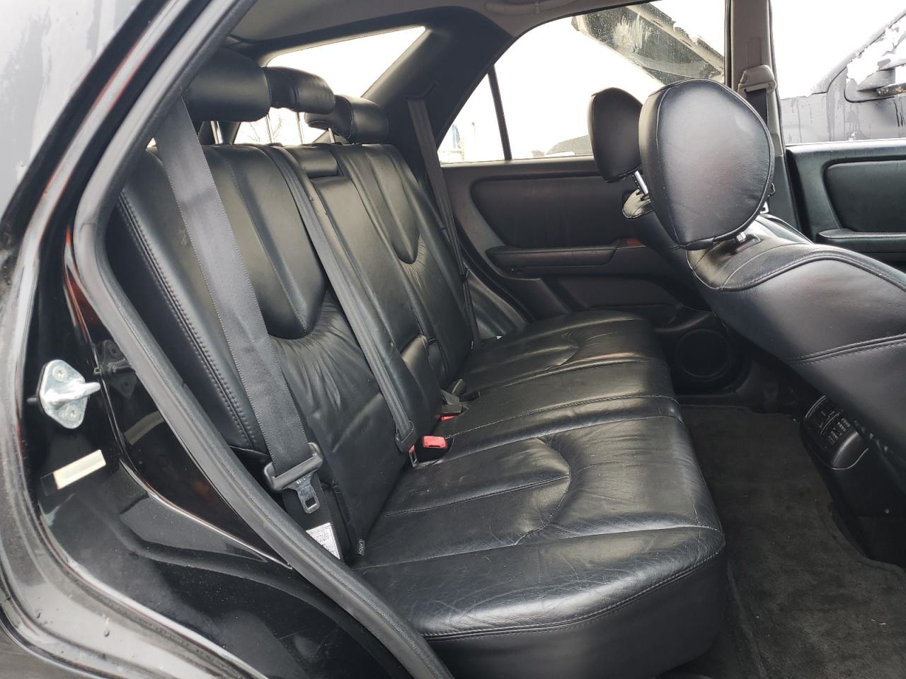 2002 Lexus RX - Image 11