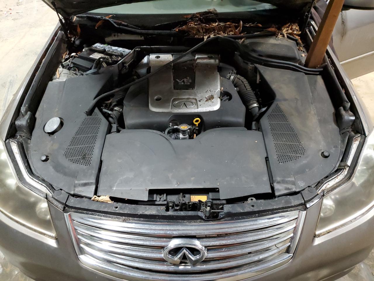 2009 Infiniti M - Image 11