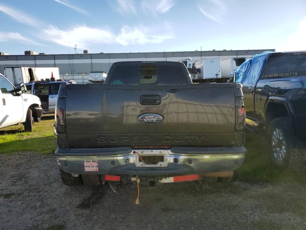 2006 Ford F350 - Image 6