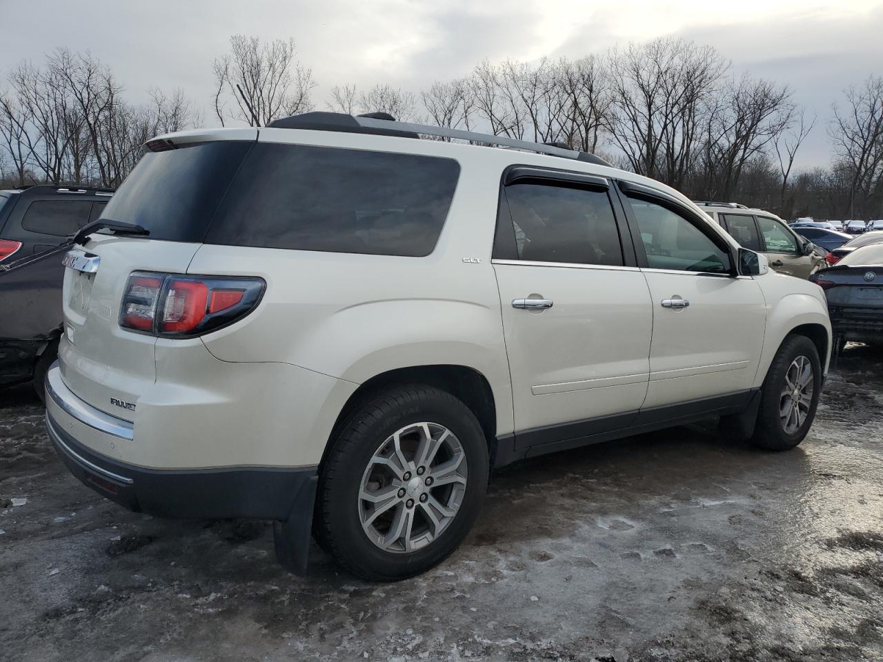 2014 GMC Acadia - Image 3