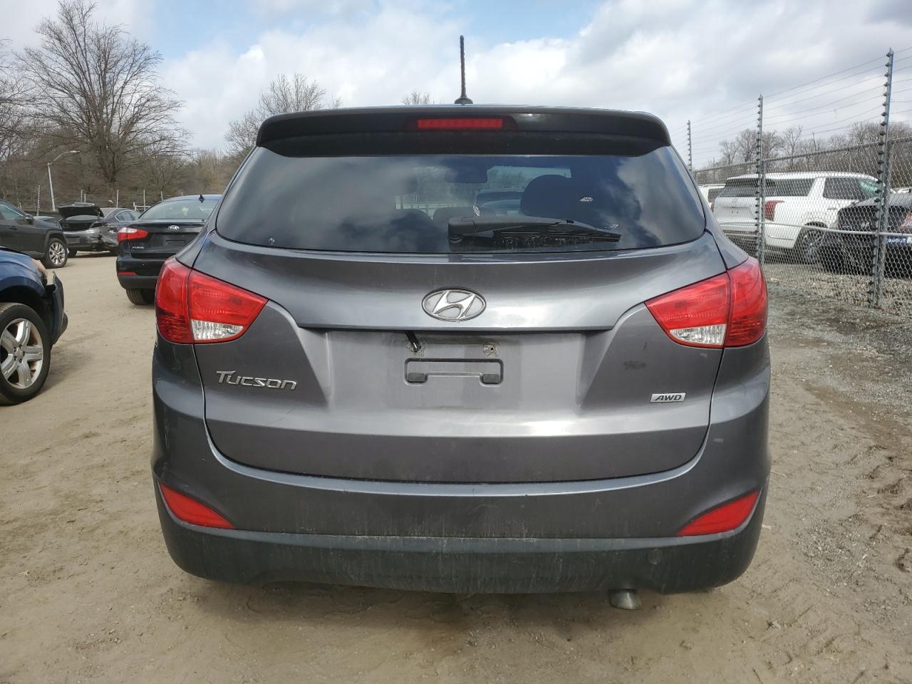 2014 Hyundai Tucson - Image 6