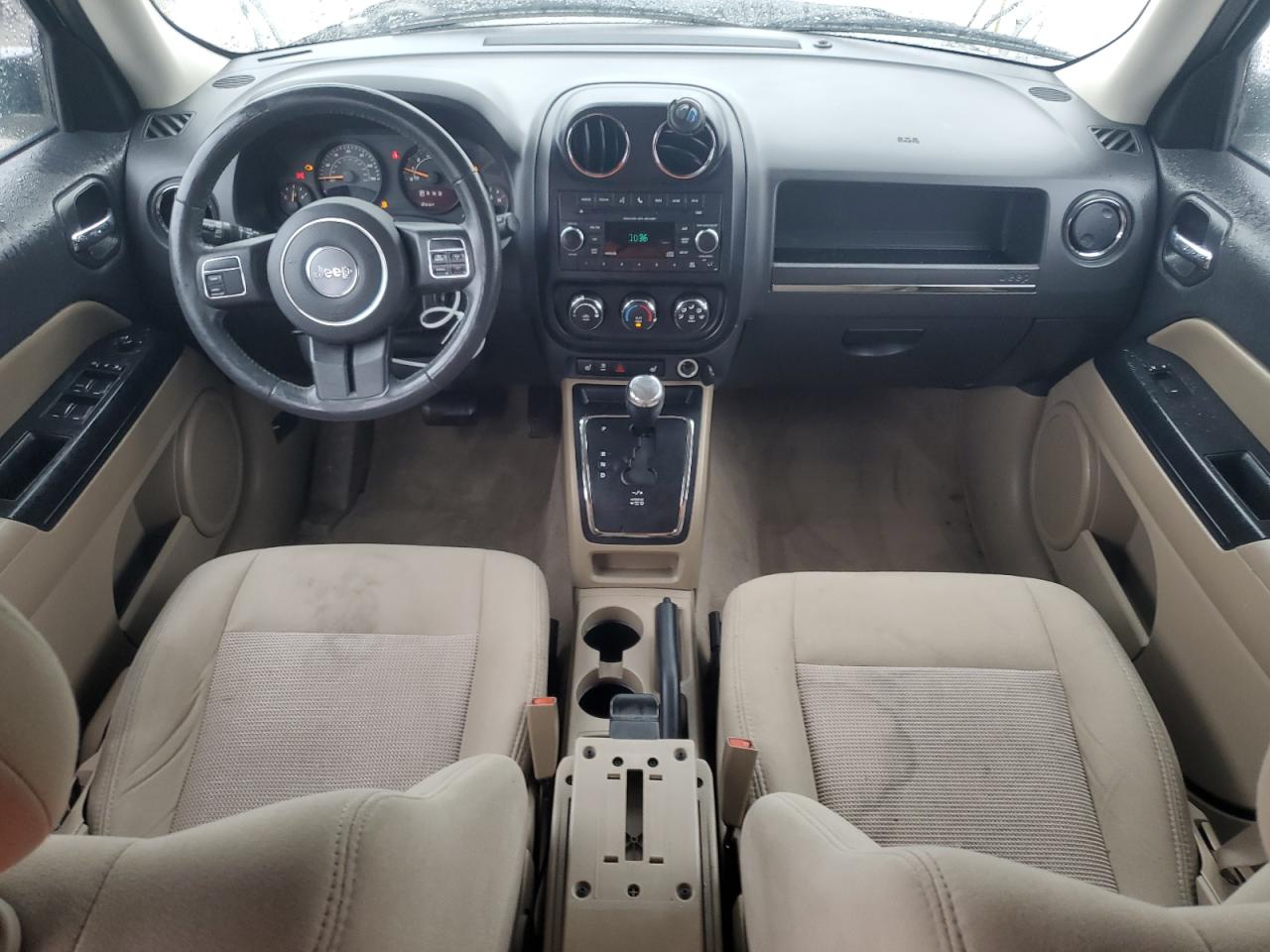 2016 Jeep Liberty (Patriot) - Image 8