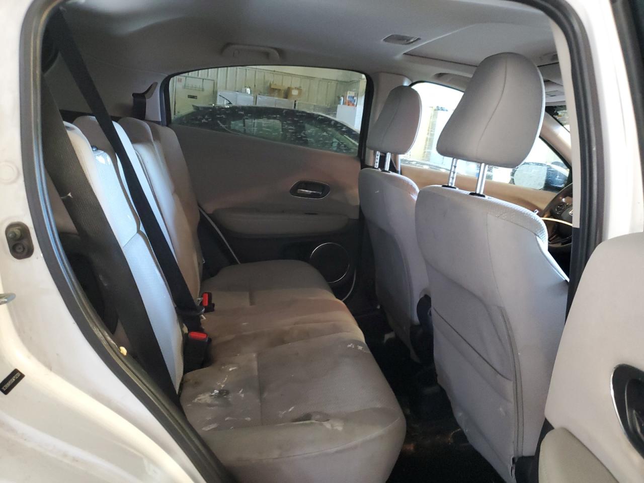 2016 Honda HR-V - Image 11