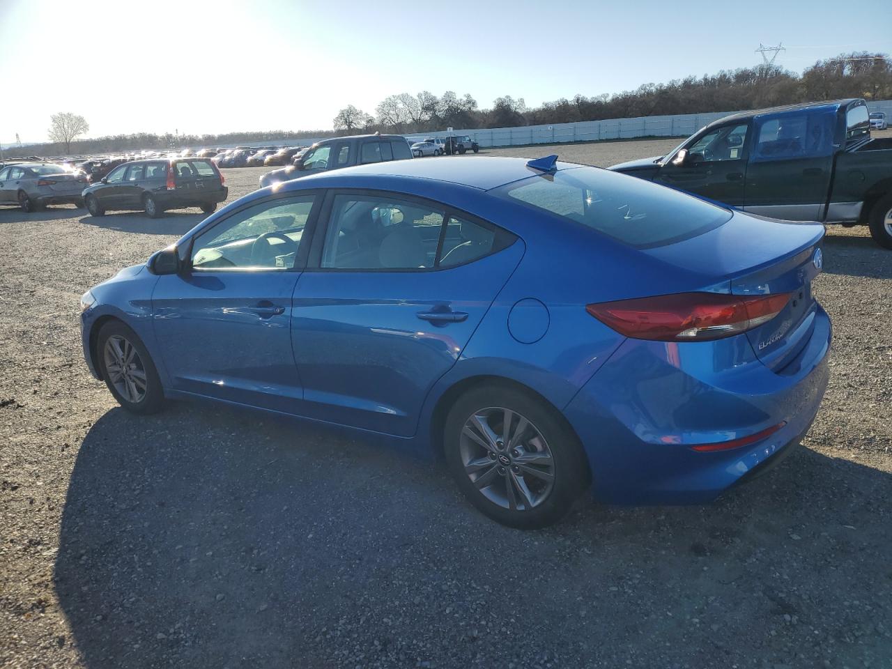 2018 Hyundai Elantra - Image 2