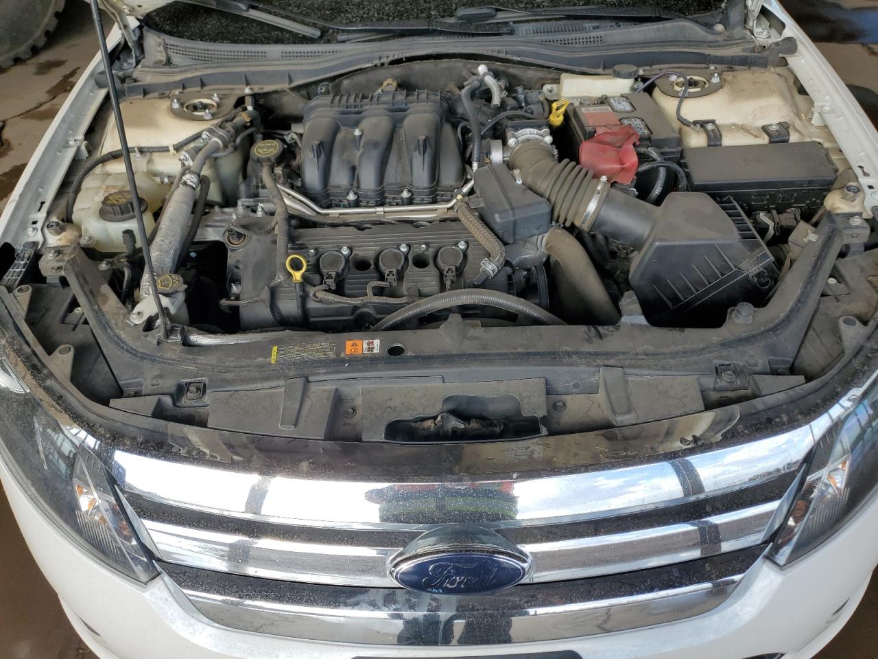 2010 Ford Fusion - Image 13