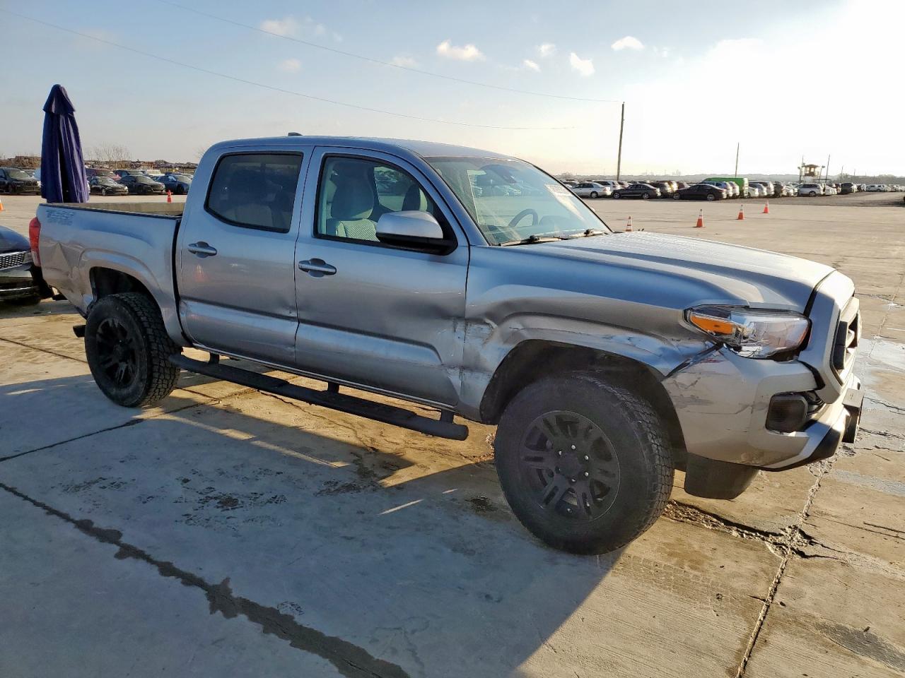 2021 Toyota Tacoma - Image 4