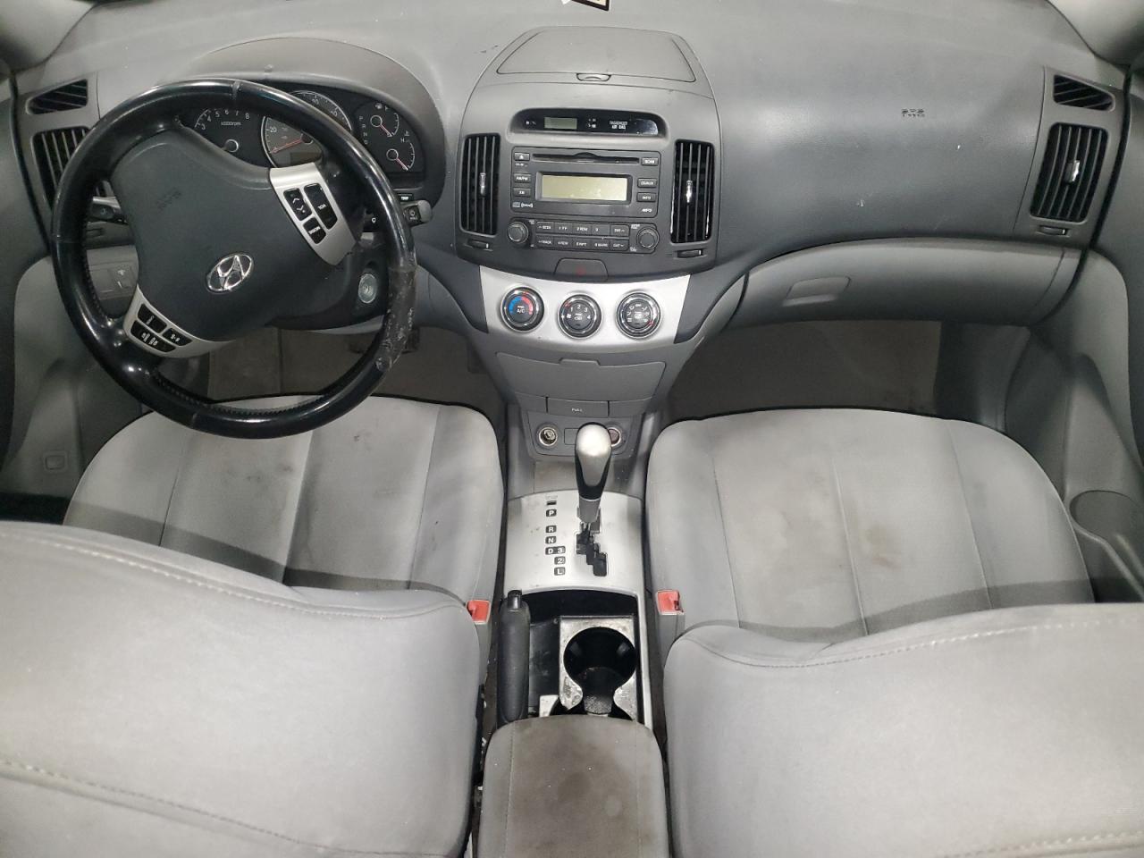 2007 Hyundai Elantra - Image 8