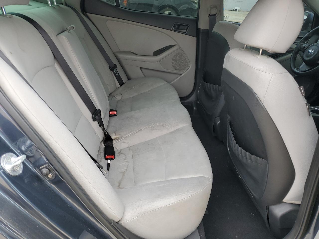 2015 Kia Optima - Image 11