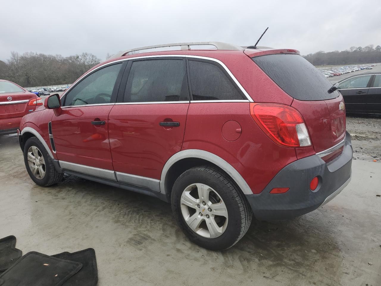 2014 Chevrolet Captiva - Image 2