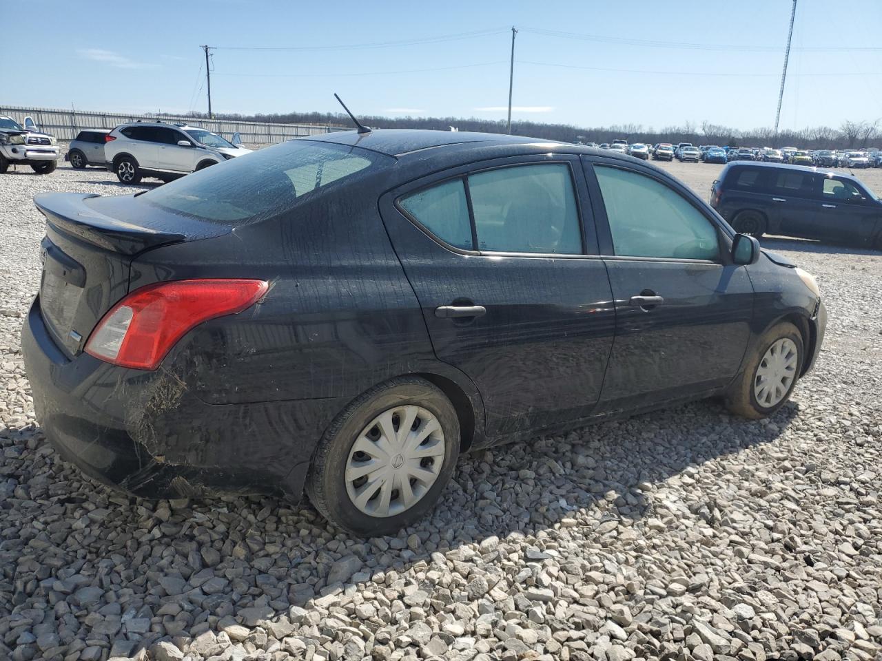 2014 Nissan Versa - Image 3