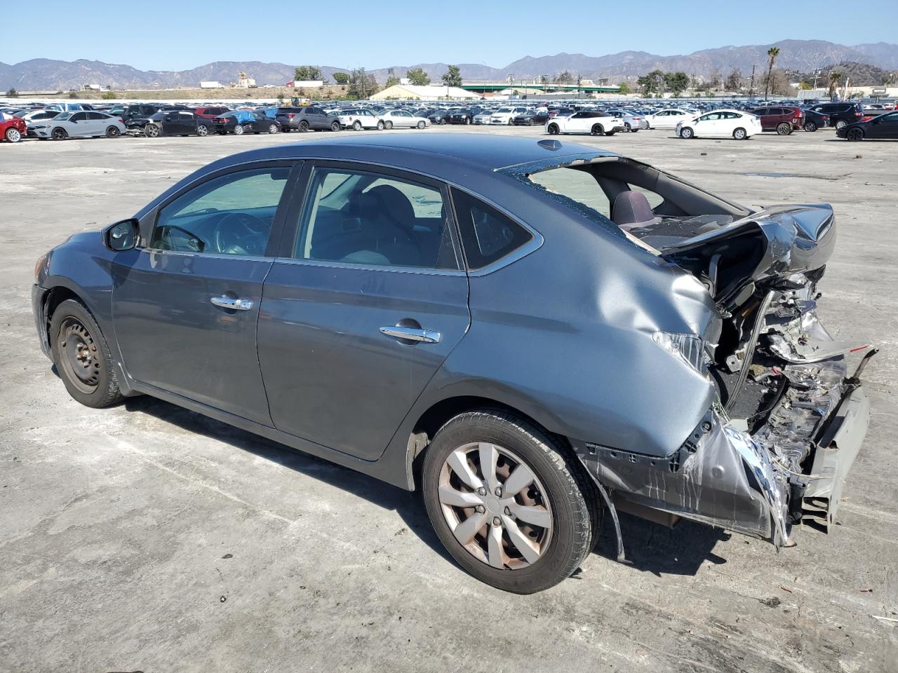 2015 Nissan Sentra - Image 2