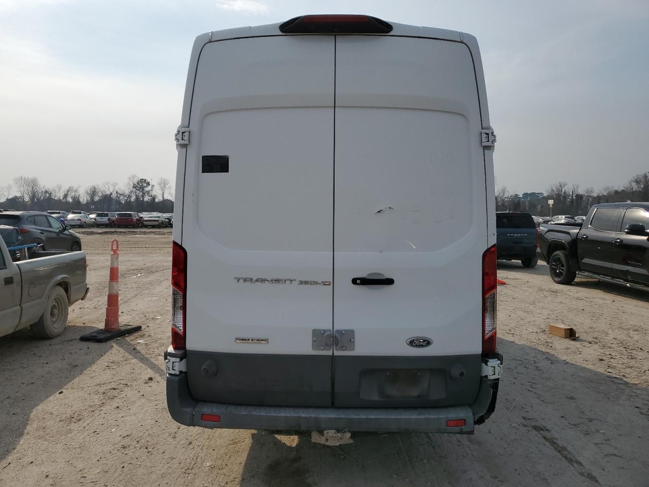 1FTRS4XV6JKA00696 FORD TRANSIT 2018