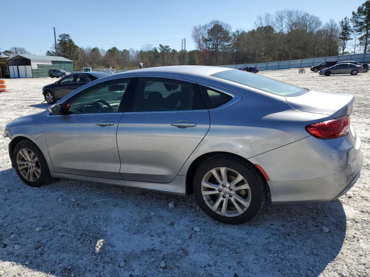 2016 Chrysler 200 - Image 2