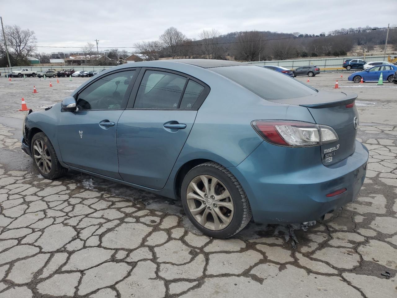 2010 Mazda 3 - Image 2