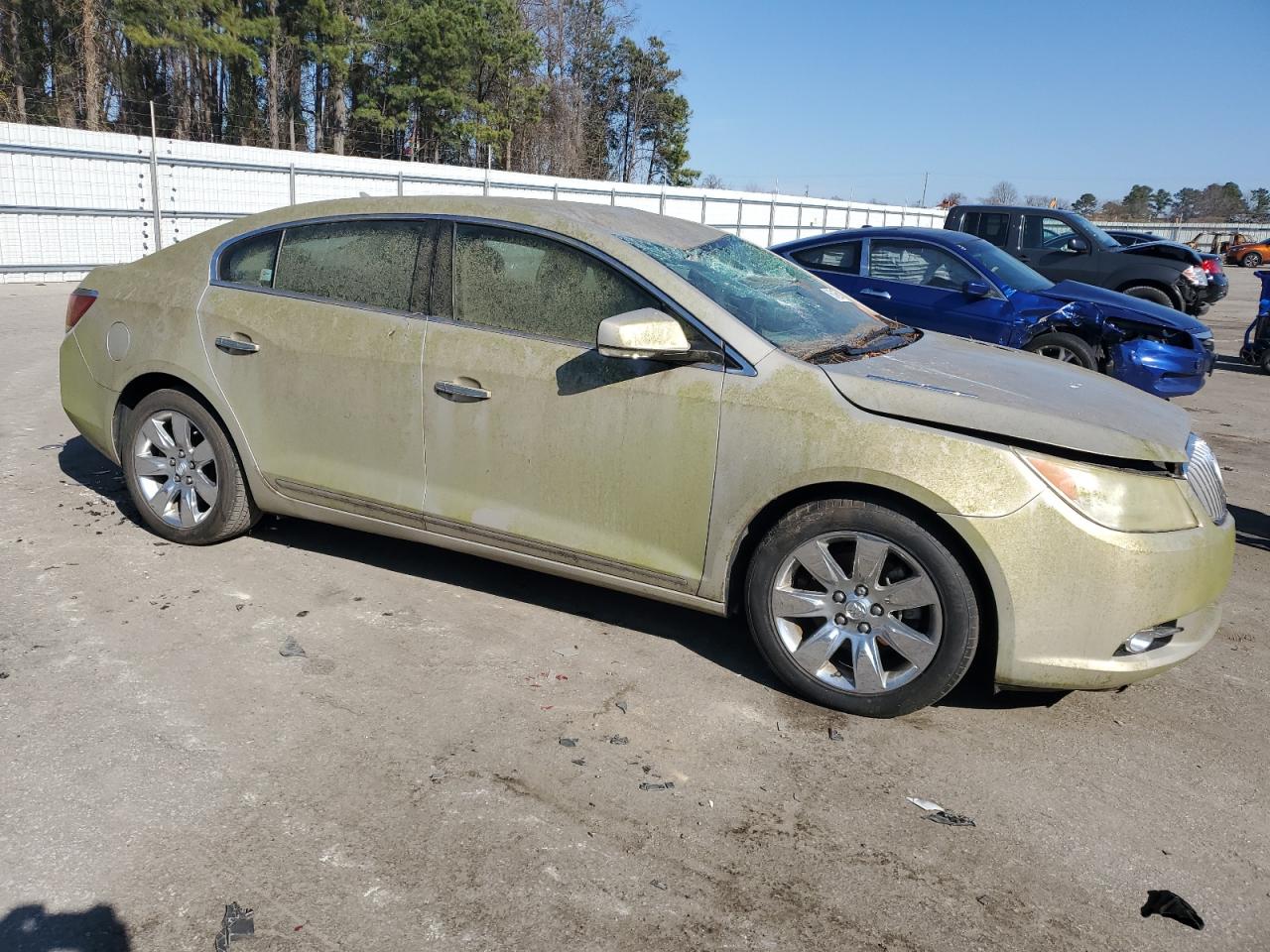 2011 Buick LaCrosse - Image 4