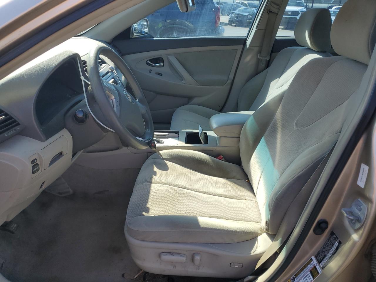 2011 Toyota Camry - Image 7