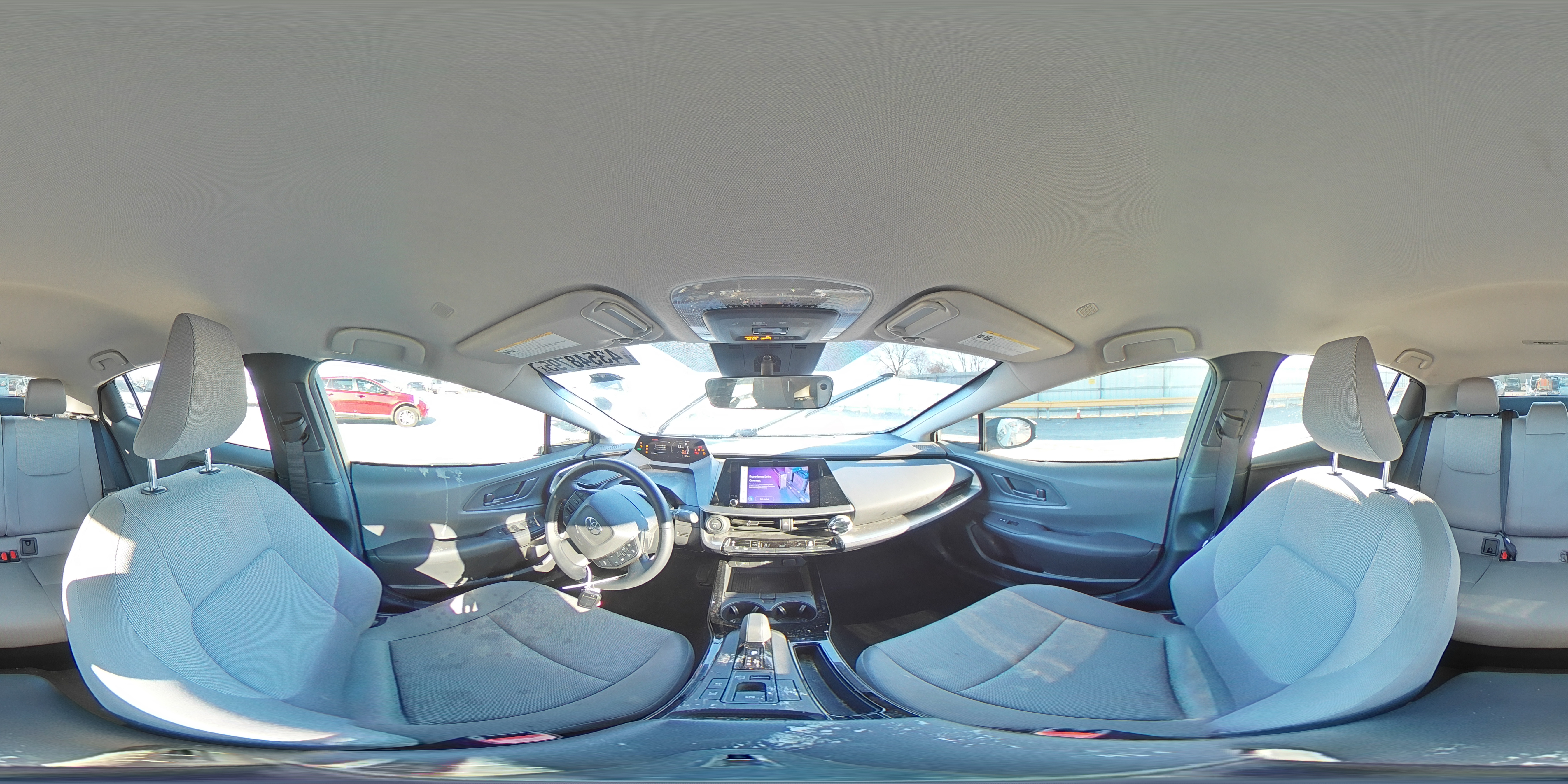 2024 Toyota Prius - Image 15