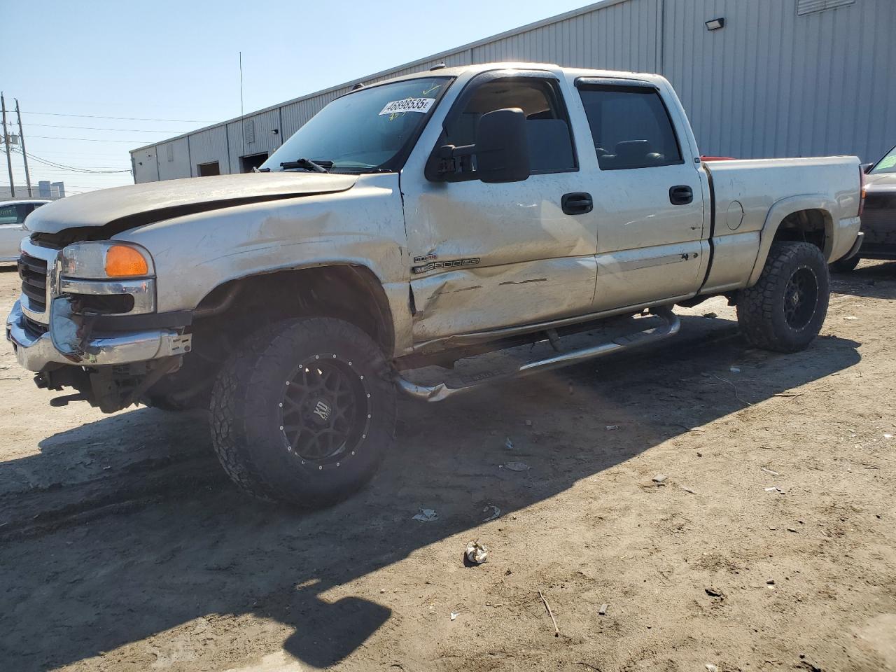 2004 GMC Sierra - Image 1