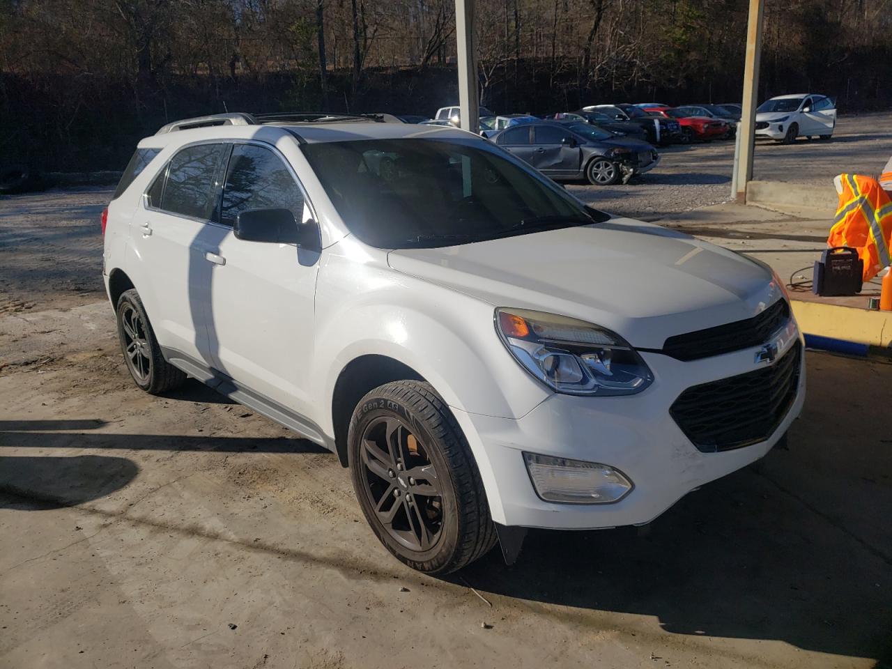 2017 Chevrolet Equinox - Image 4