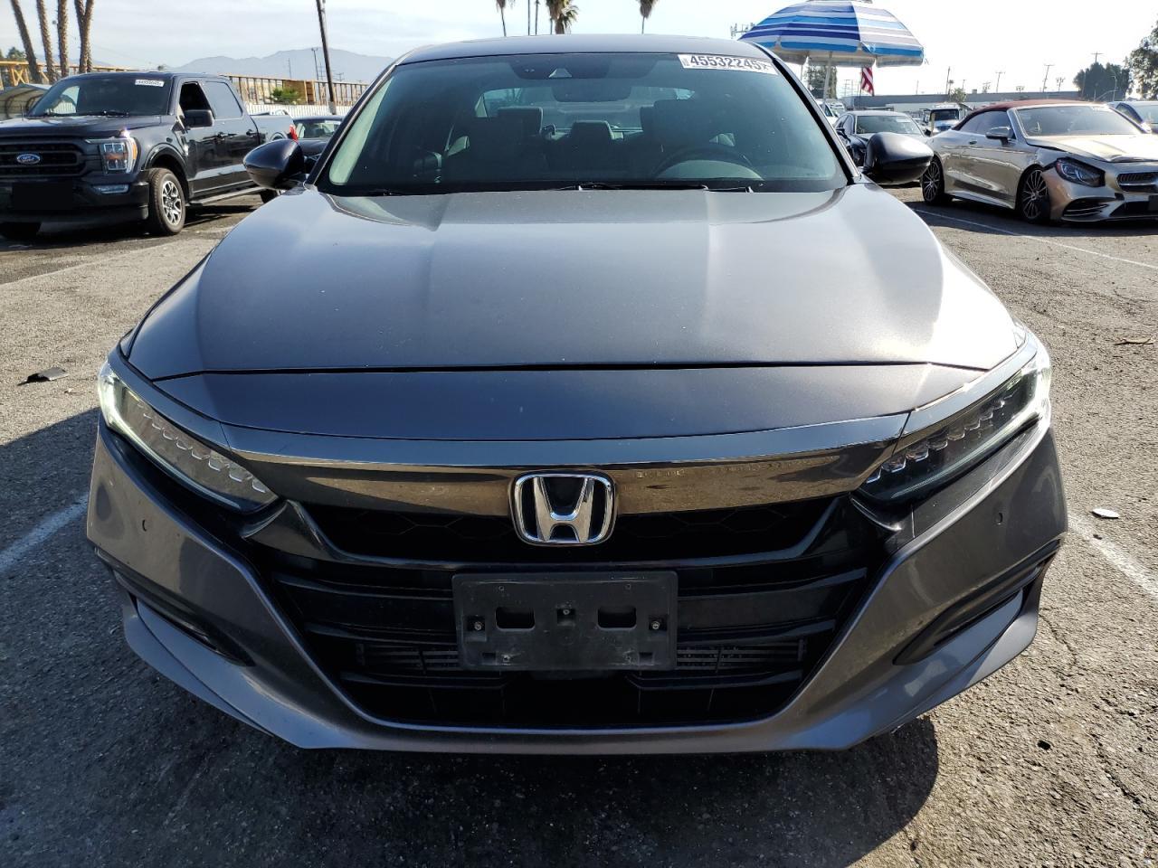 2018 Honda Accord - Image 5