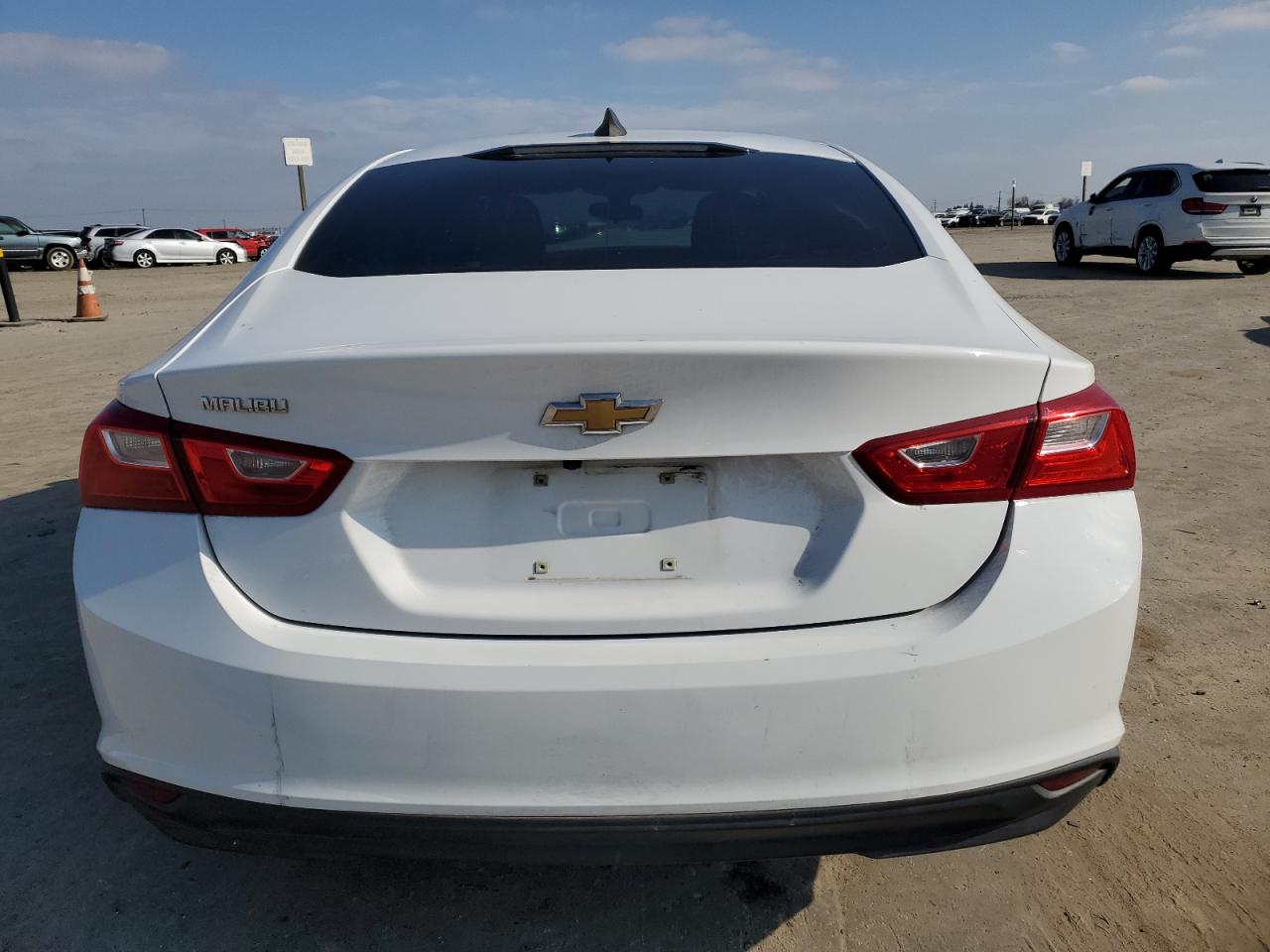2020 Chevrolet Malibu - Image 6