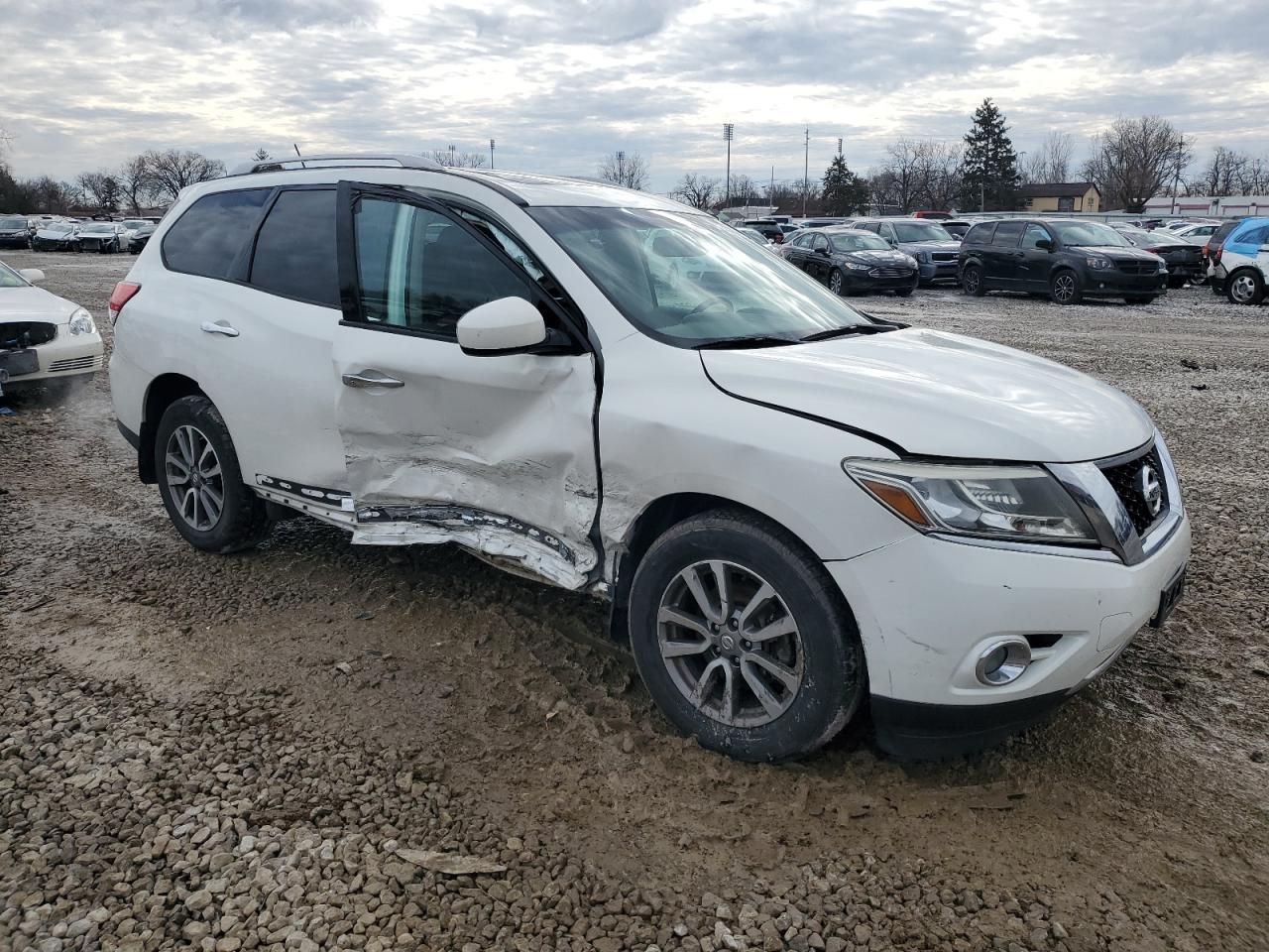 2014 Nissan Pathfinder - Image 4