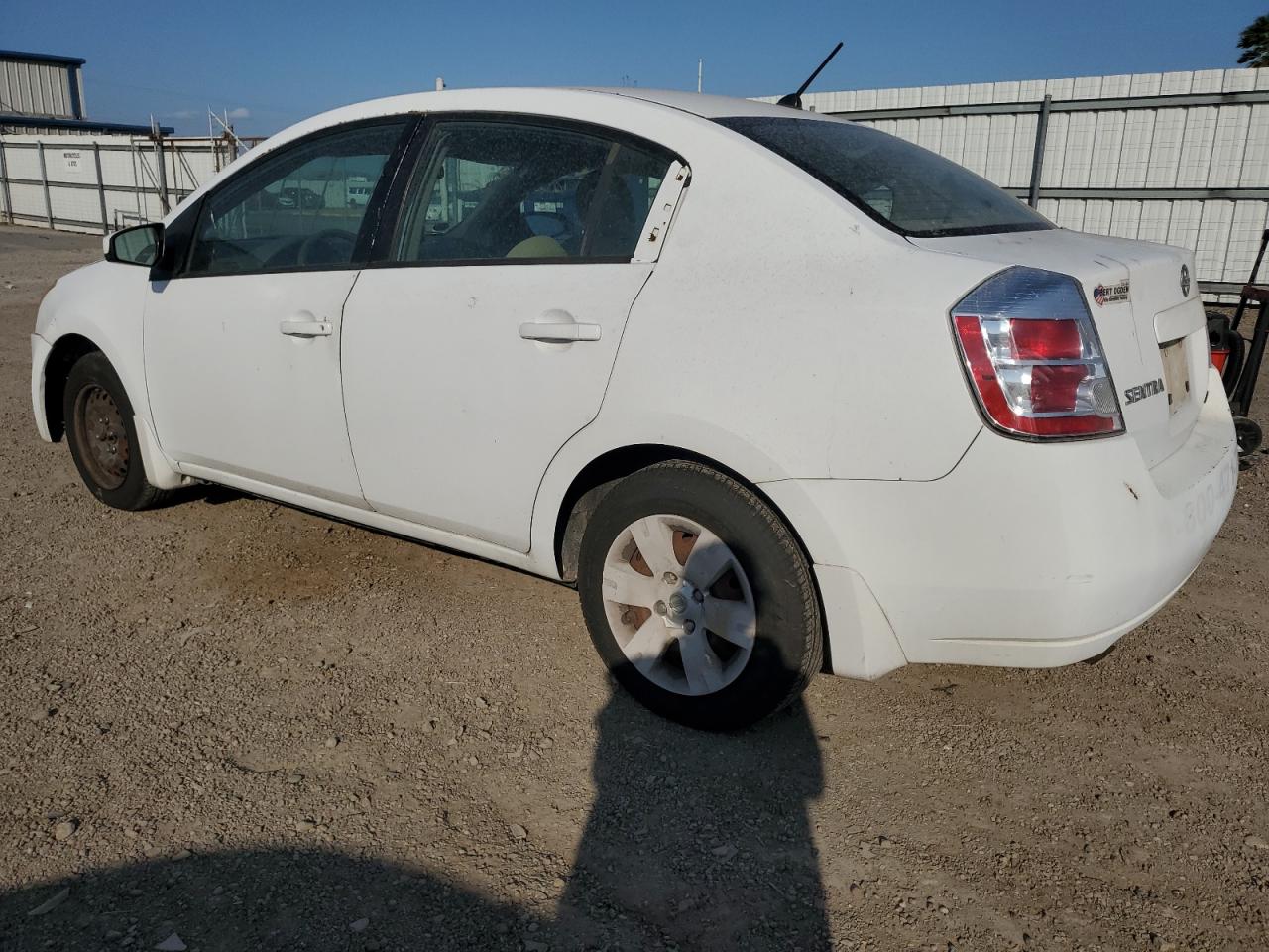 2008 Nissan Sentra - Image 2