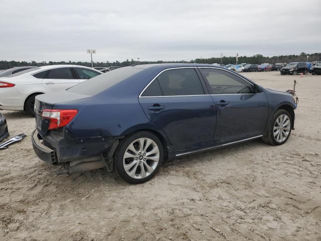  TOYOTA CAMRY 2014 Granatowy