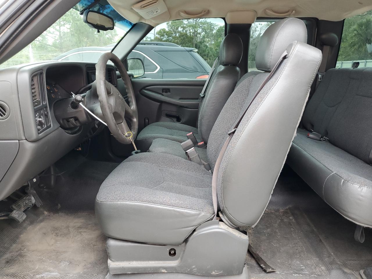 2007 GMC Sierra - Image 7