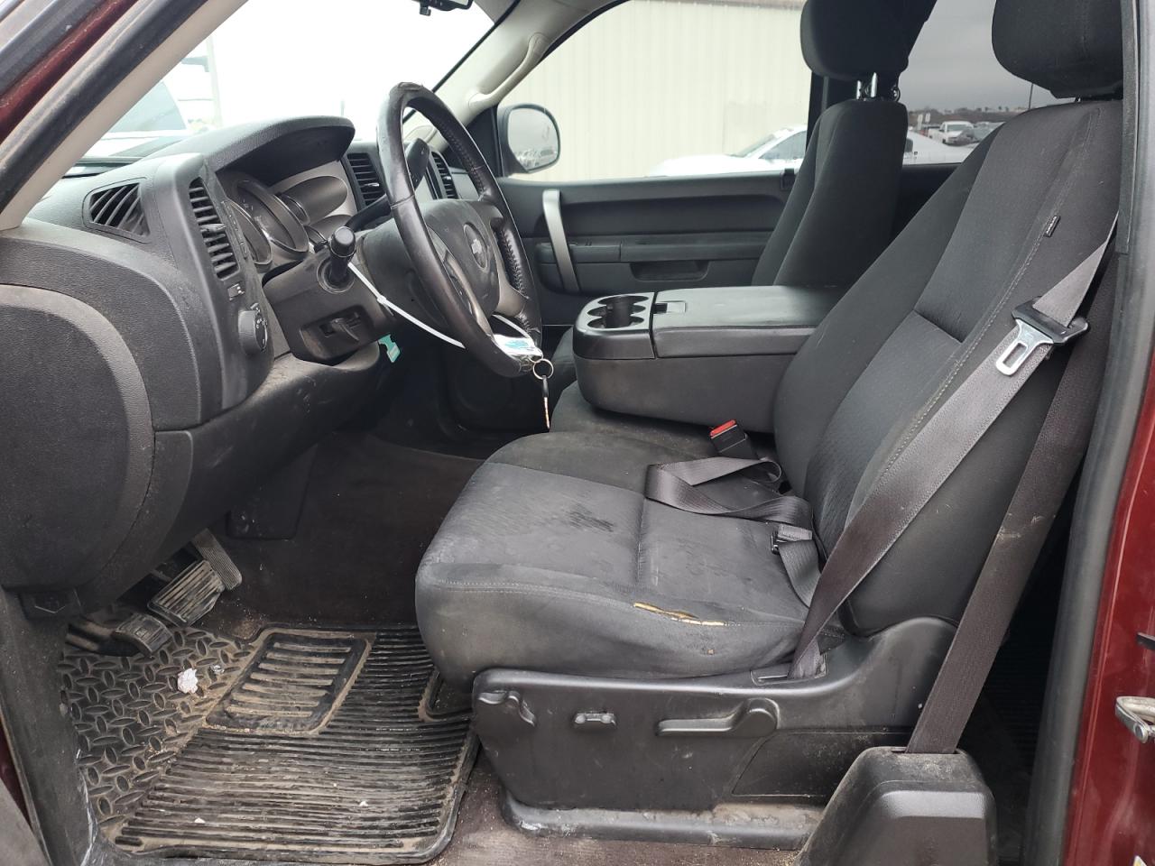 2013 Chevrolet Silverado - Image 7