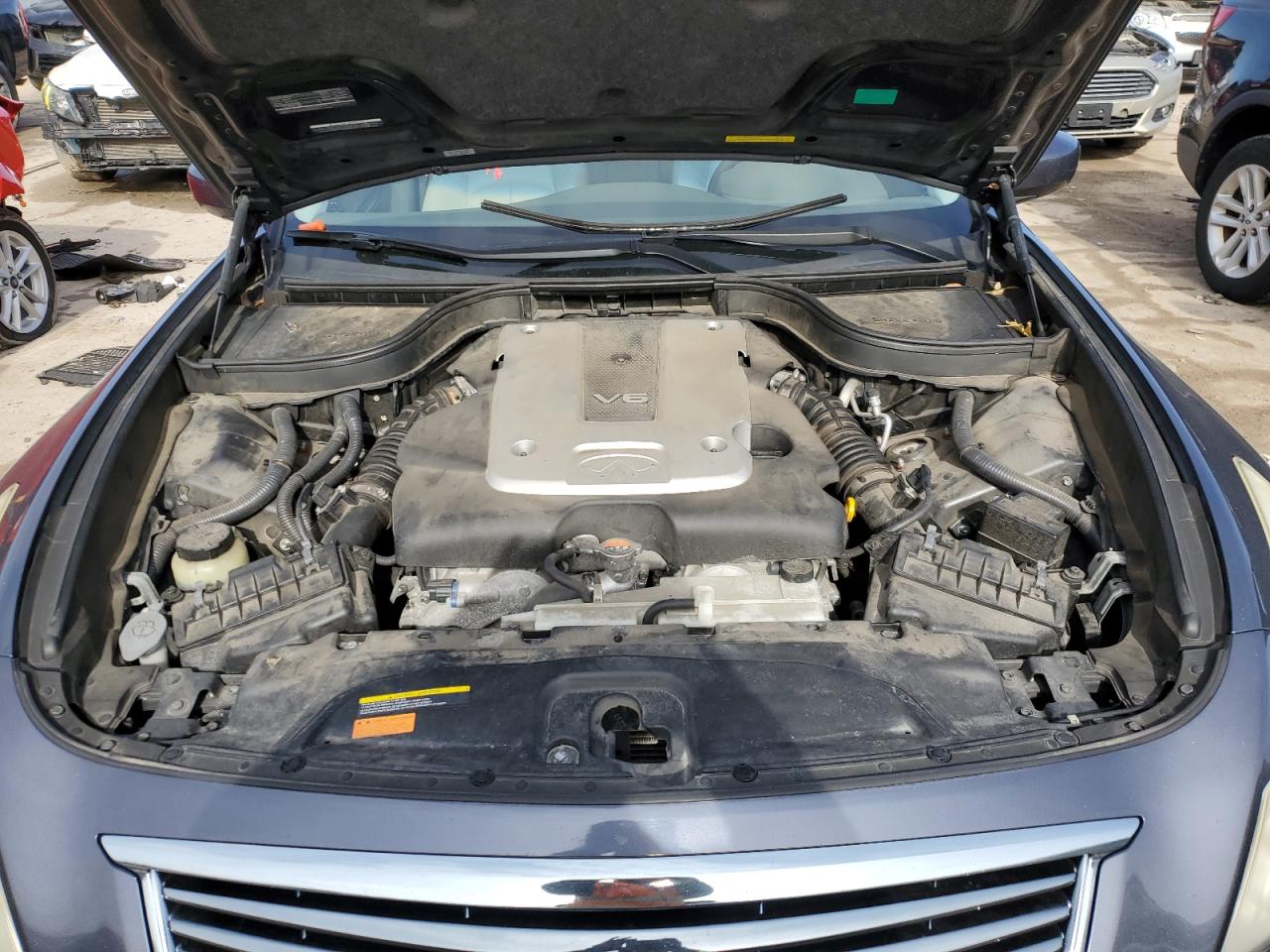 2012 Infiniti G - Image 11