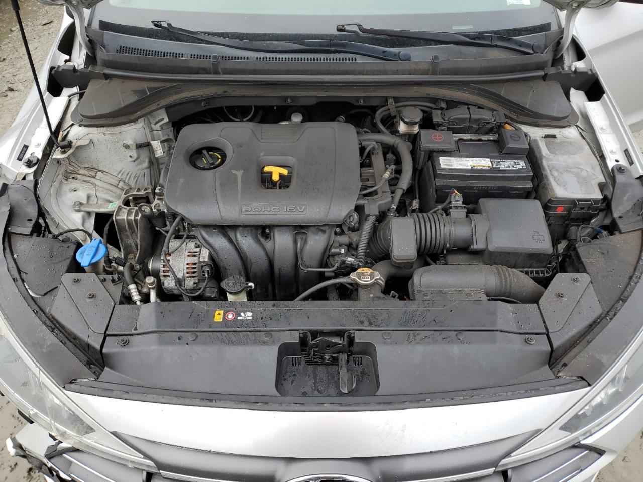 2020 Hyundai Elantra - Image 11