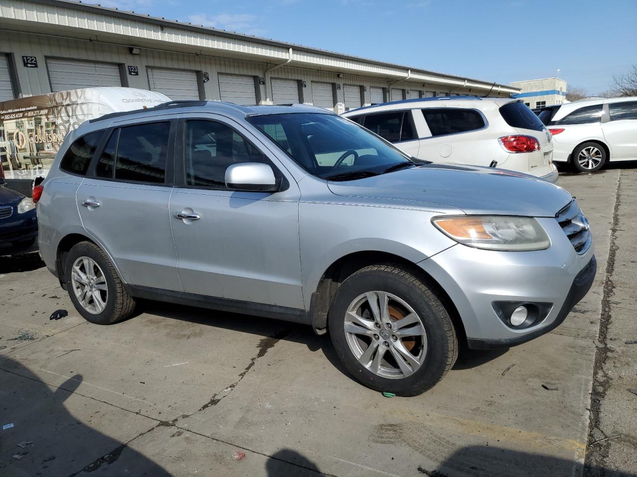 2012 Hyundai Santa Fe - Image 4