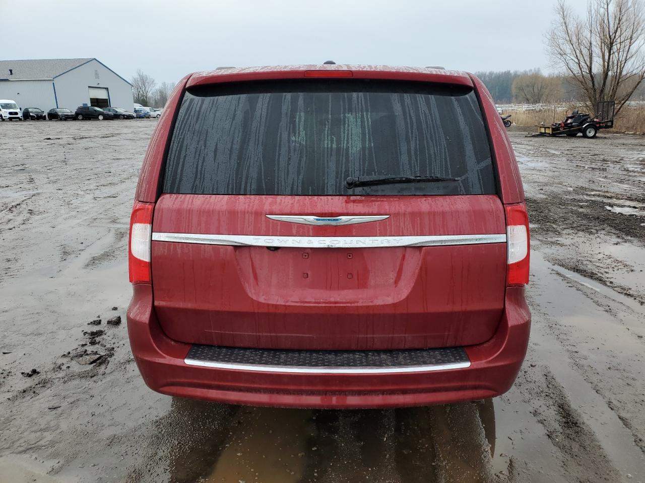 2015 Chrysler Town & Country - Image 6