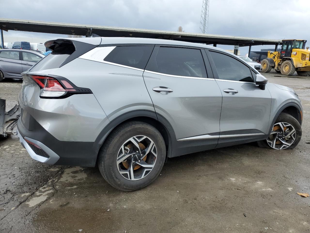2024 Kia Sportage - Image 3