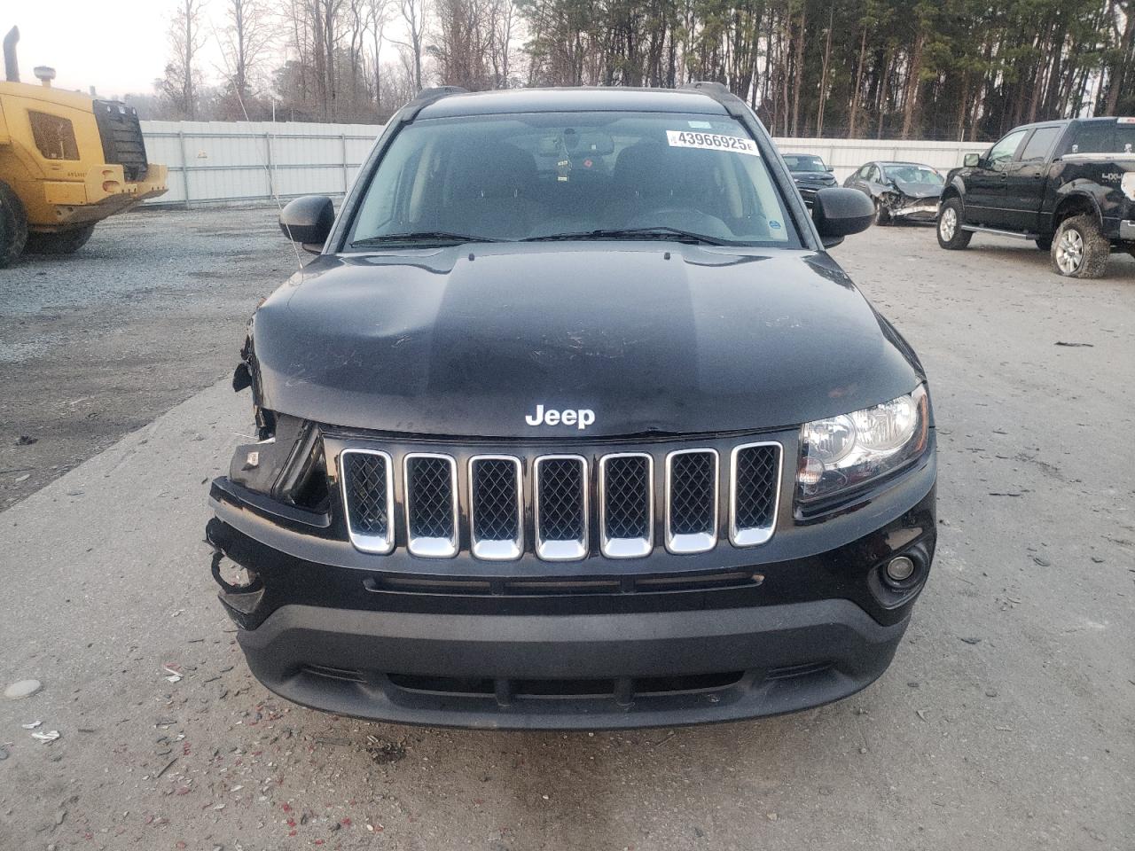 2014 Jeep Compass - Image 5