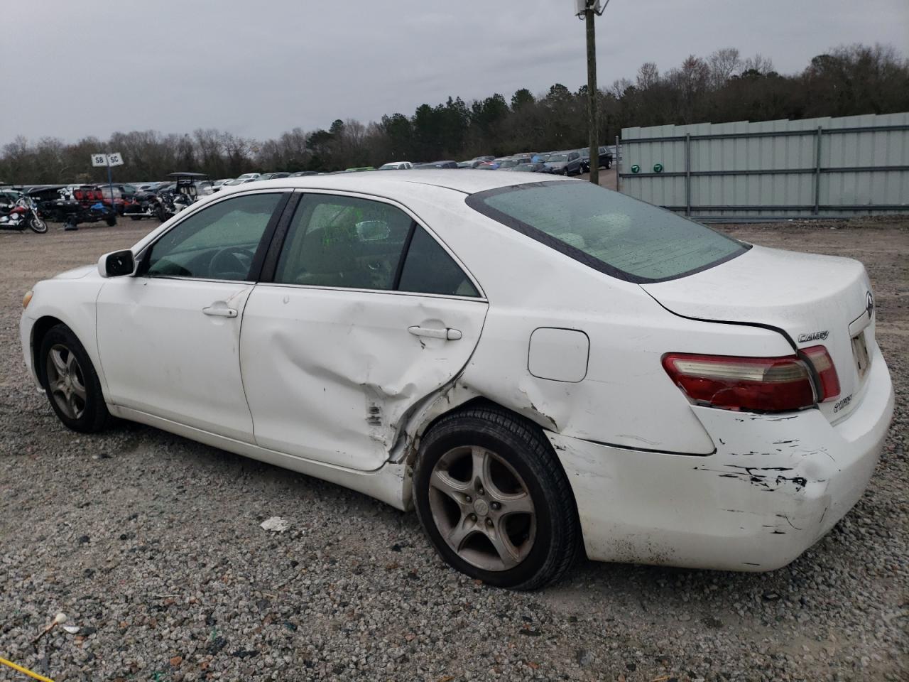 2009 Toyota Camry - Image 2