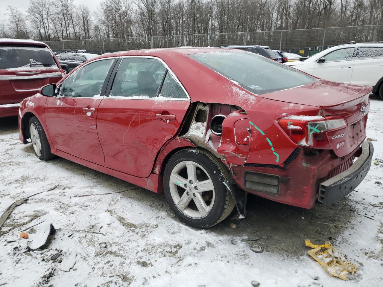 2014 Toyota Camry - Image 2